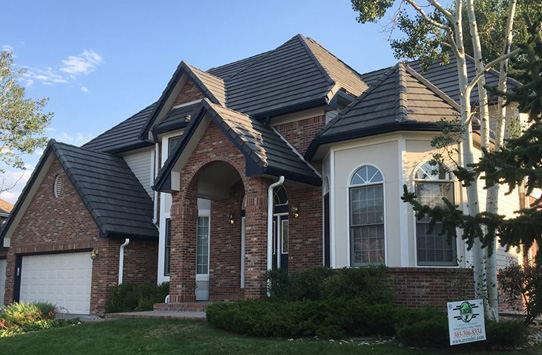 Denver home roofline with repaired fascia and soffit